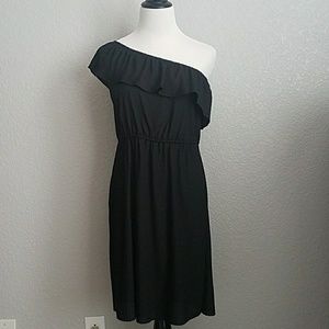 Off the shoulder pleated dress